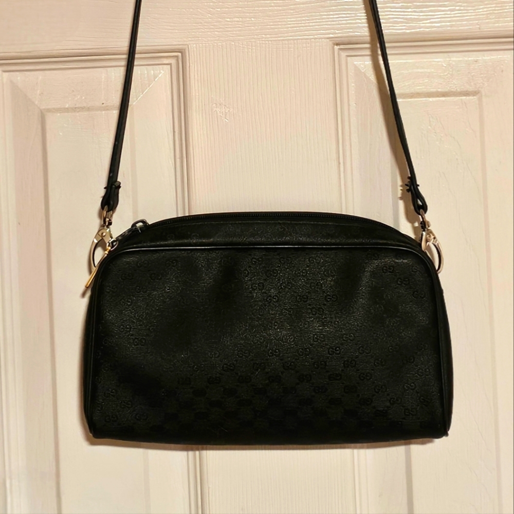 Authentic Gucci Shoulder Bag